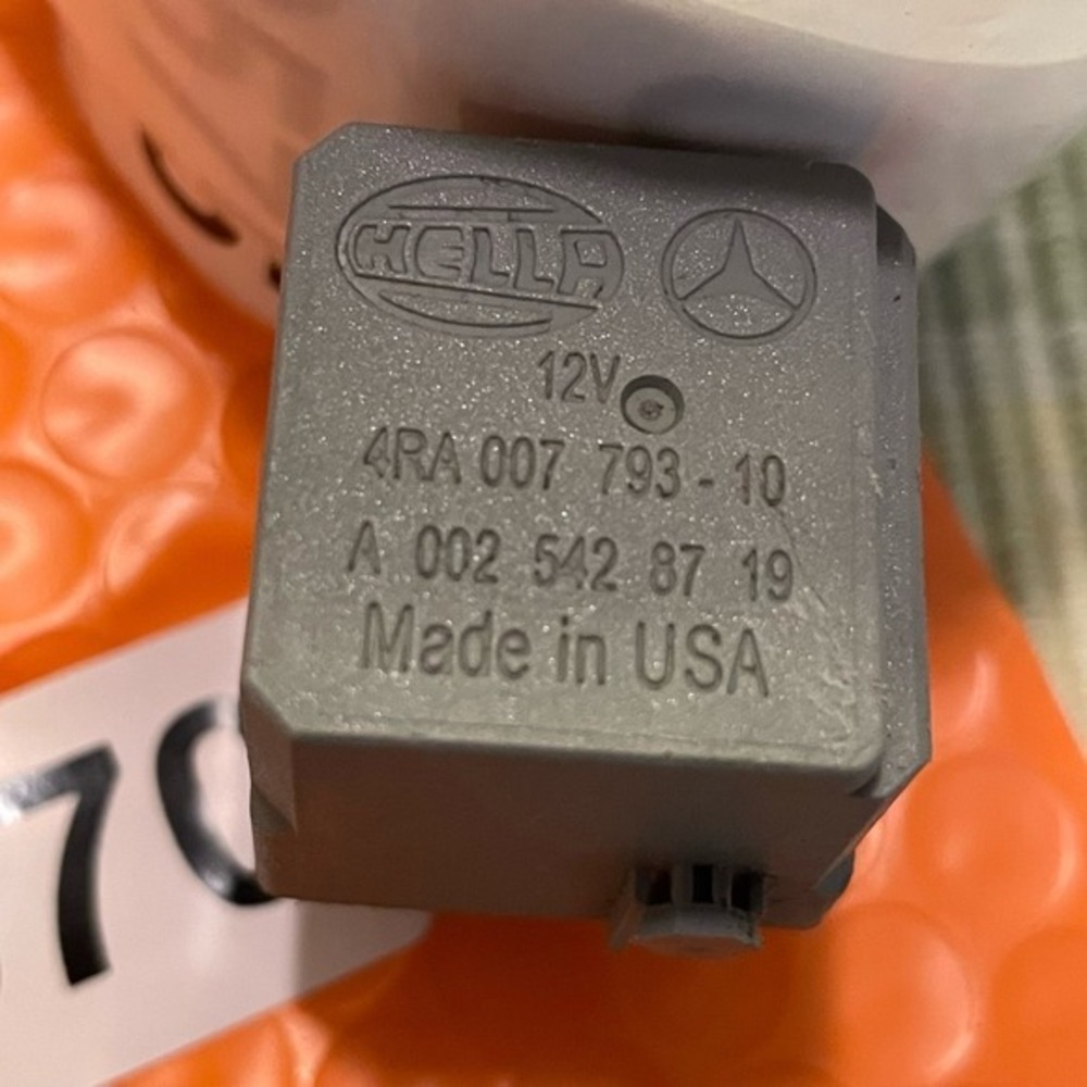 Mercedes-Benz ✅Hella 12V 4-Pin Automotive Relay for #️⃣0570